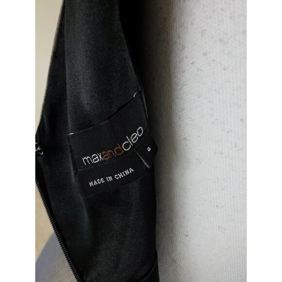 Max And Cleo ~Woman Size 4~Silver/Gold Cocktail/Party Dress Sleeveless Stretch. - Picture 4 of 10